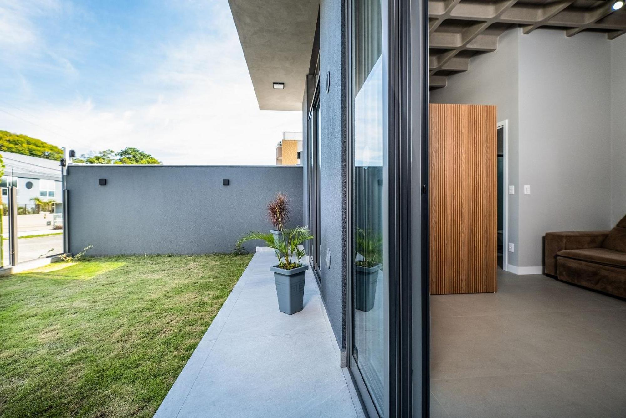 Top Studios Canasvieiras Tps Florianópolis Eksteriør billede